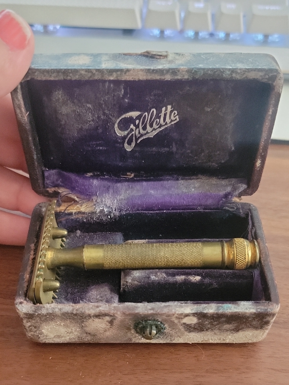 Vintage 1930s Gillette Open Comb Gold Tone Safety Razor W/ Case